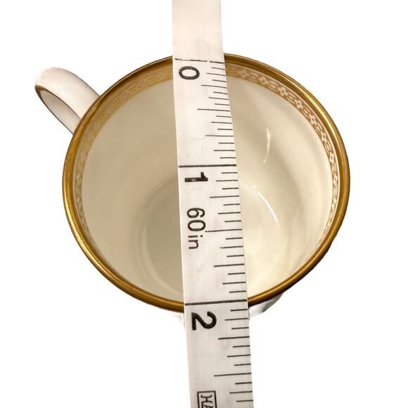 WEDGWOOD Demitasse TEA CUP & SAUCER Gold Florentine Espresso W4219 Bone China - Picture 8 of 10